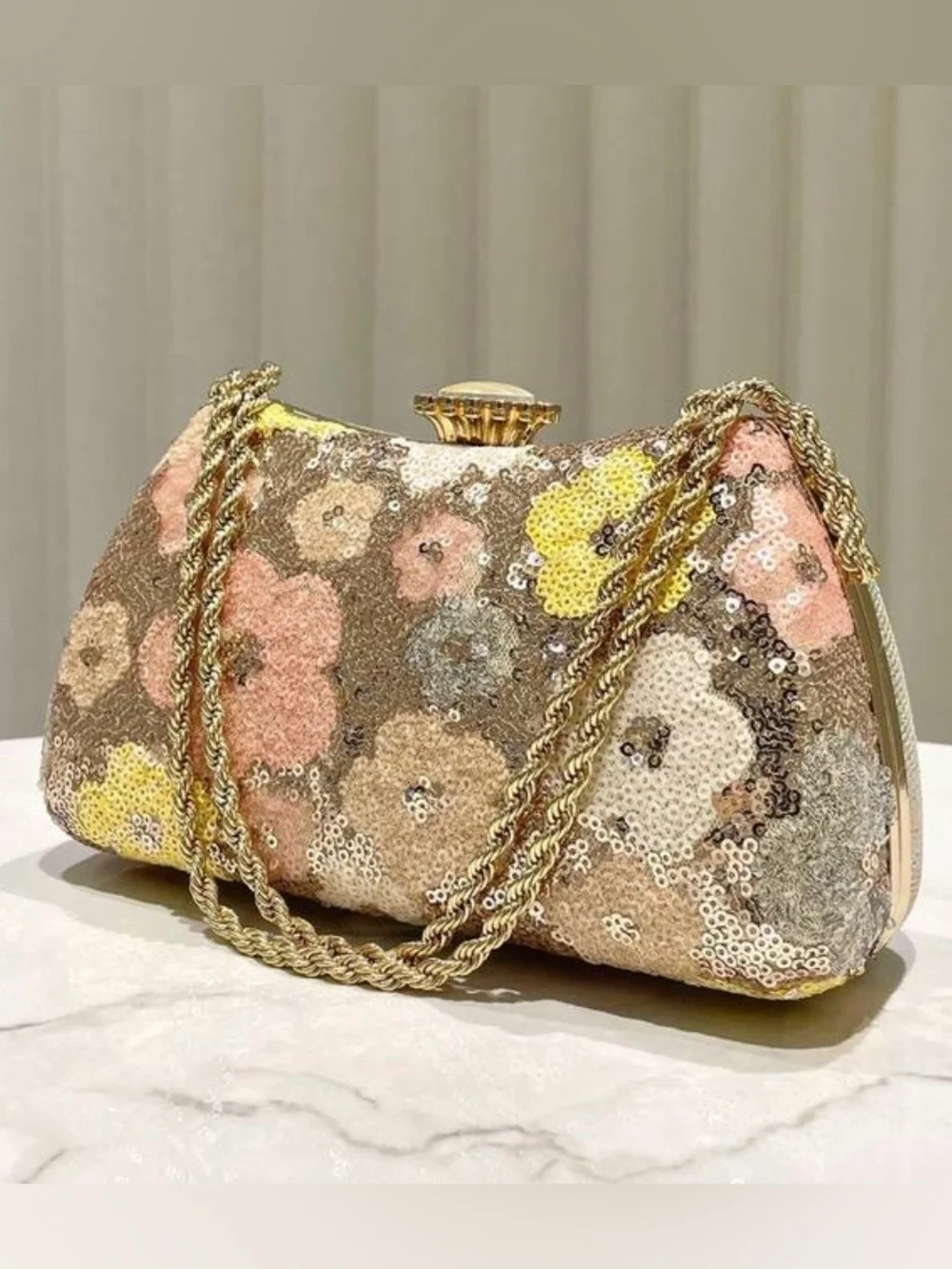 N/A elegant sequin